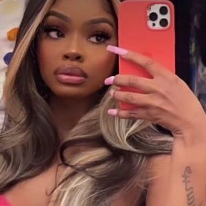 Meet your Posher, Clarisse